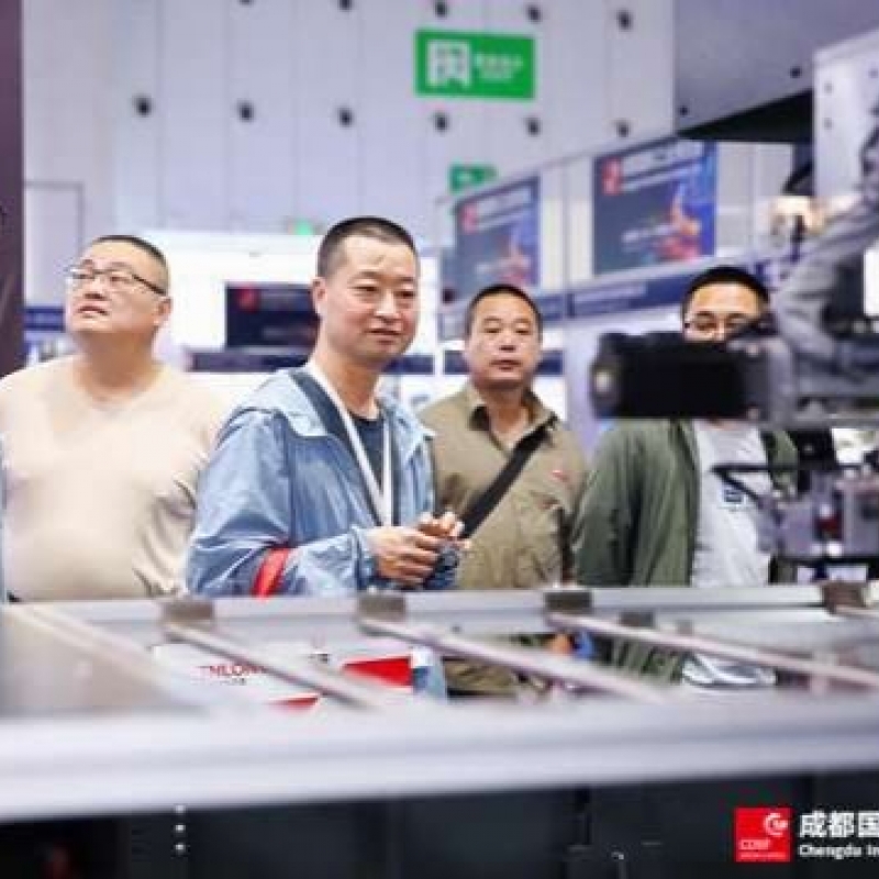 全产业链一站式展示平台